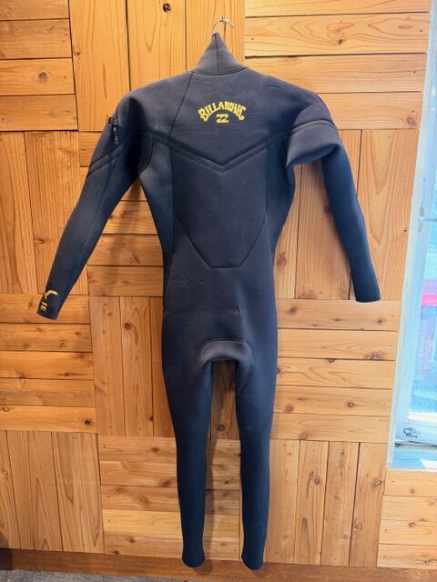 20%OFF SALE開催中！【BILLABONG】5×3ジャーセミ メンズLサイズ