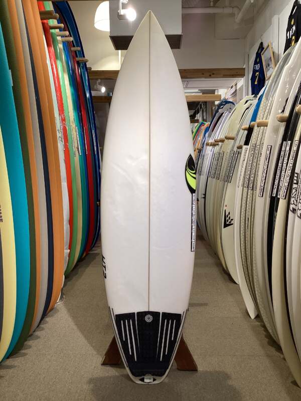 SHARPEYE】HT2 5'9″ | ムラサキスポーツの中古バリューサーフボード
