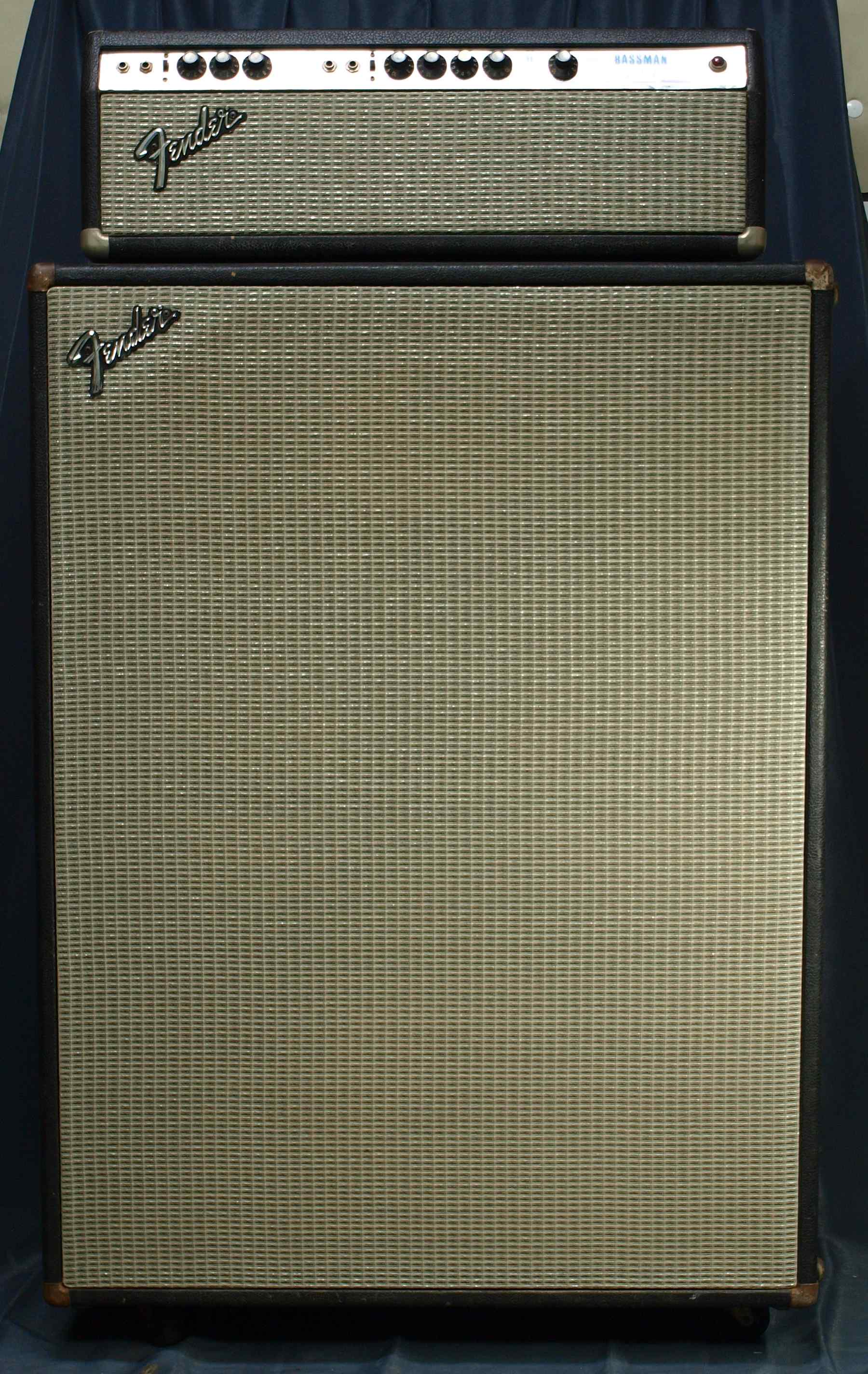 Fender ギター/ベース・アンプBassman 100 HEAD+CABINET中古品()売却