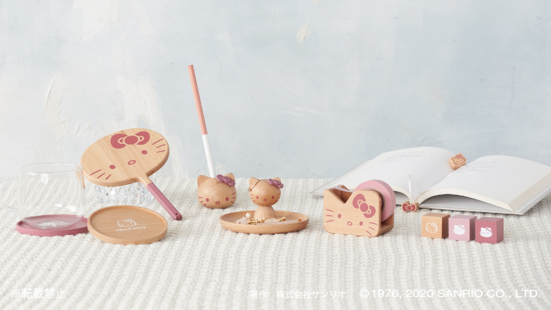 希少 新品 ハローキティ ペーパーホルダー サンリオ 2001野いちご 木製