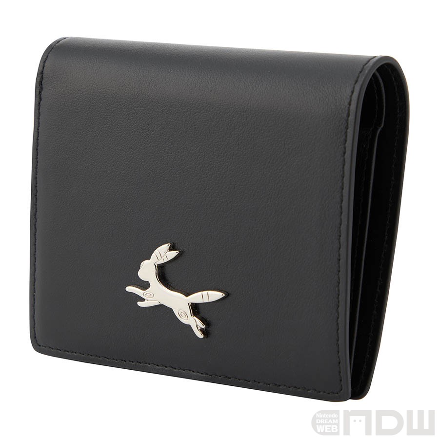 ピカチュウ、メタモン、ブラッキーがデザインされたレザーグッズが、25