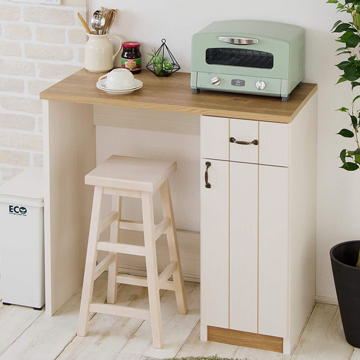 ゴミ箱がすっきり納まるキッチンカウンター(WH) | ニトリネット【公式