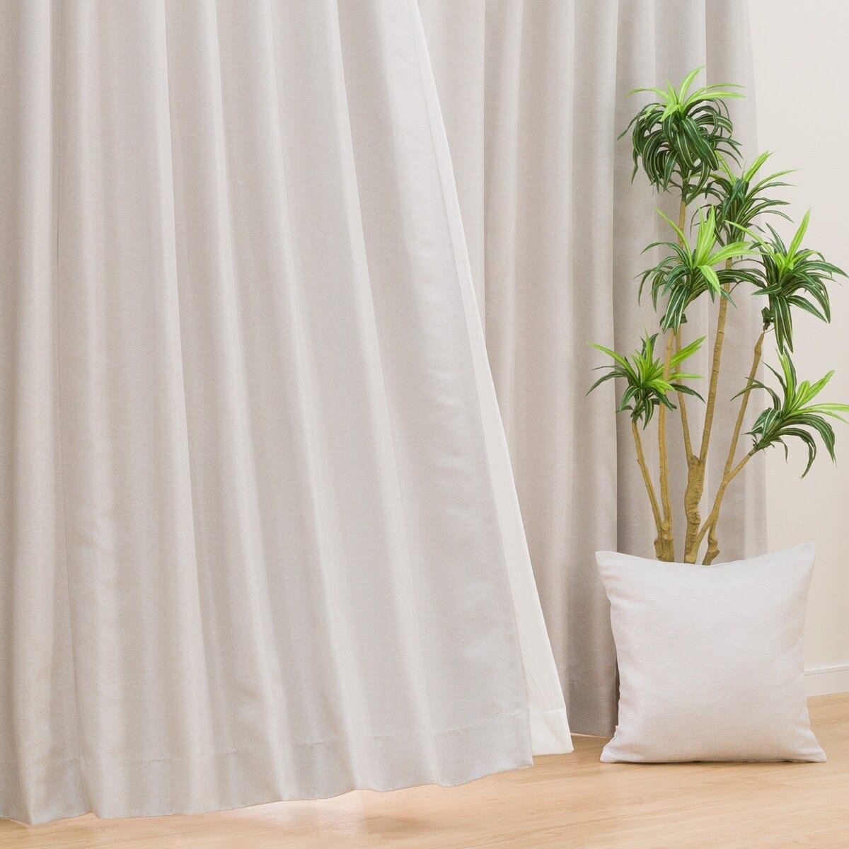 遮光3級オーダーカーテン ウーノ アイボリー 2倍ヒダ(幅101-200/丈141