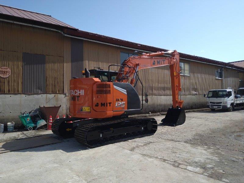 日立 ZX135U2-7 – 除雪の総合デパート 株式会社ニットク