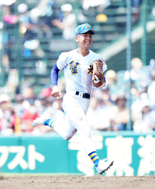 甲子園】聖光学院・4番三好元気が攻守で活躍 8回貴重な1発、5回に