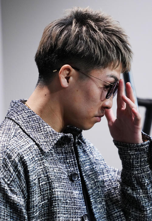 井上尚弥「タパレス戦と完全に違う」写真集イベントで5年間での表情の