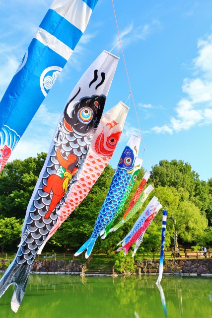 五月飾り ――鯉のぼり - 一般社団法人 日本人形協会