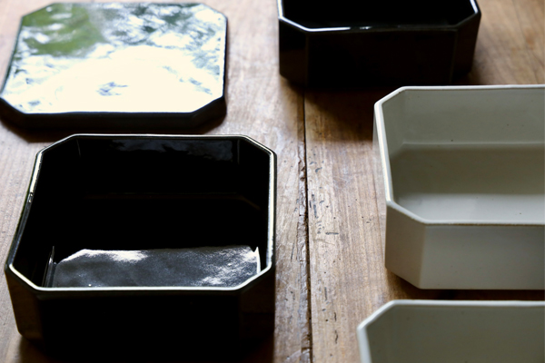 STUDIO M'（スタジオエム） / 陶の隅切二段重 | TOKILABOトキラボ