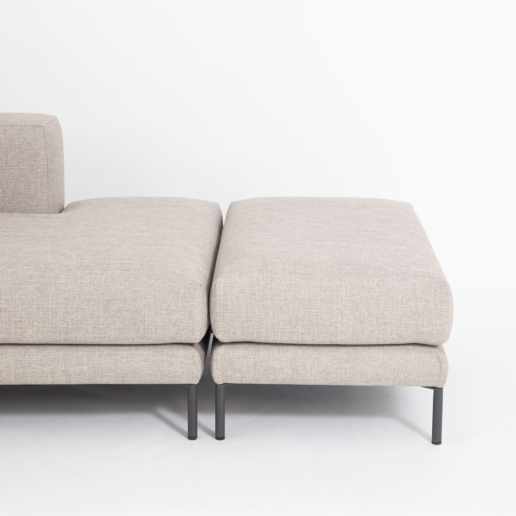 Decibel Standard ロングオットマン」 製品詳細ページ | 国産ソファ