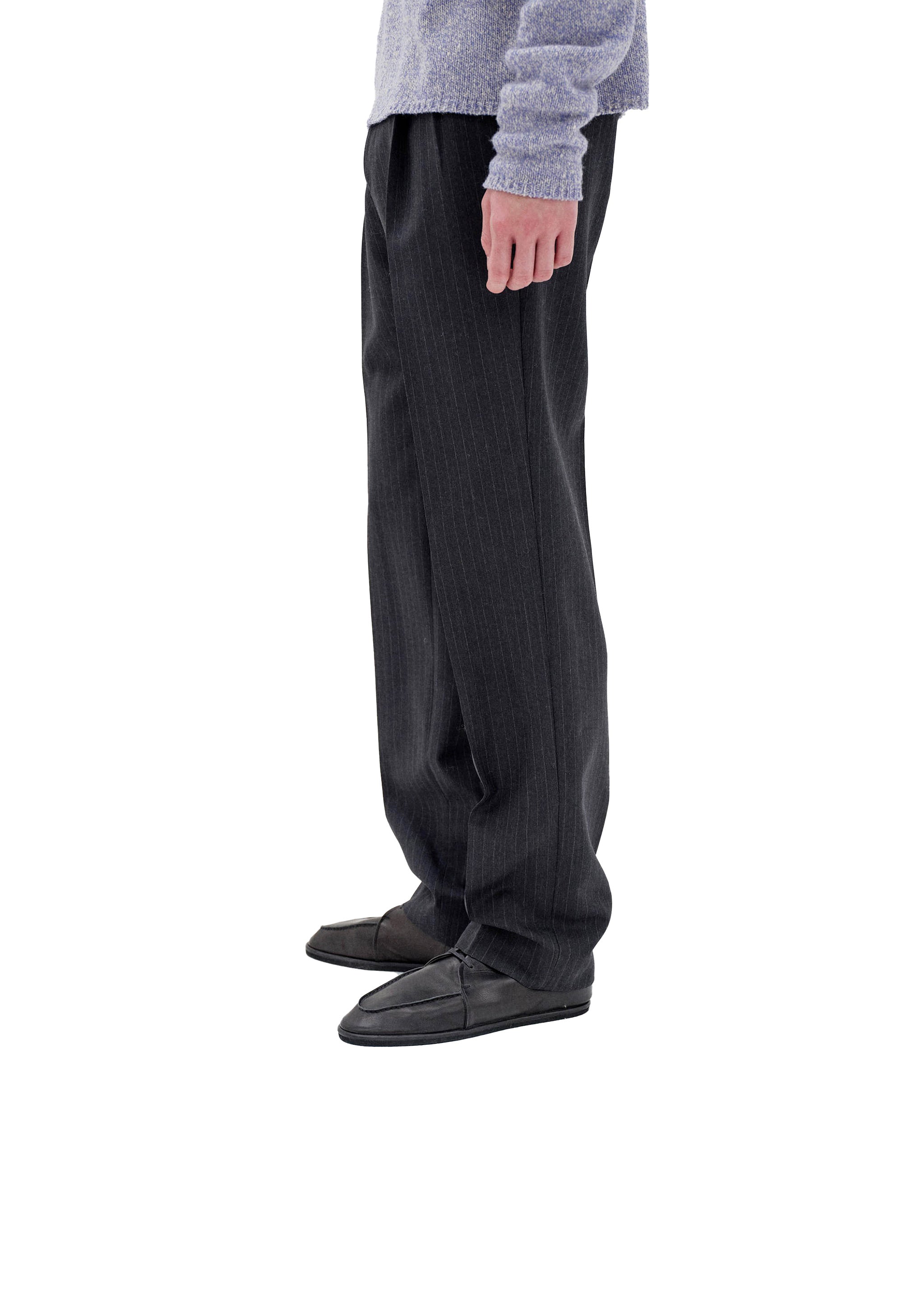 AURALEE - BLUEFACED WOOL TWO-TUCK SLACKS CHARCOAL NAVY STRIPE