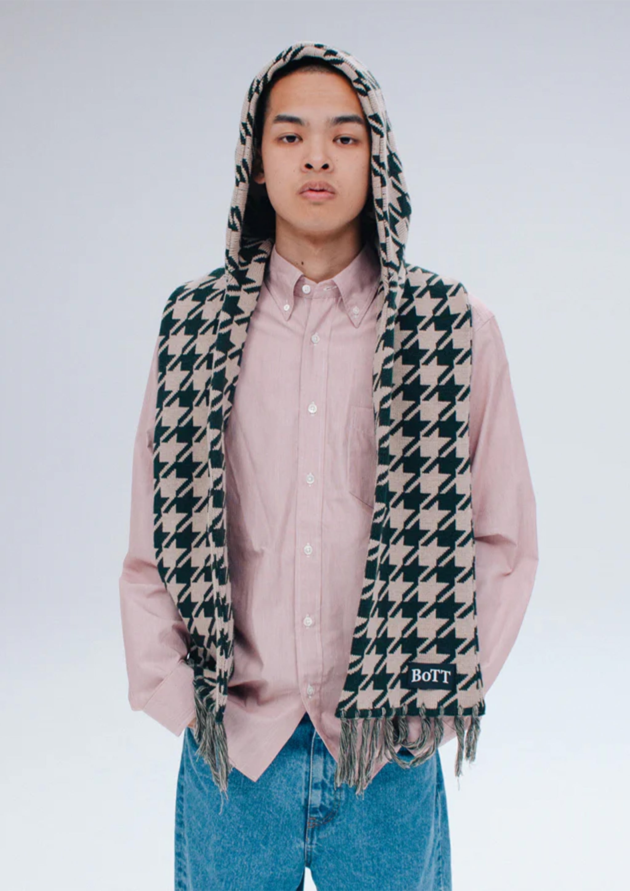 BOTT - HOUNDSTOOTH HOODED SCARF NATURAL – SOLAR MTP