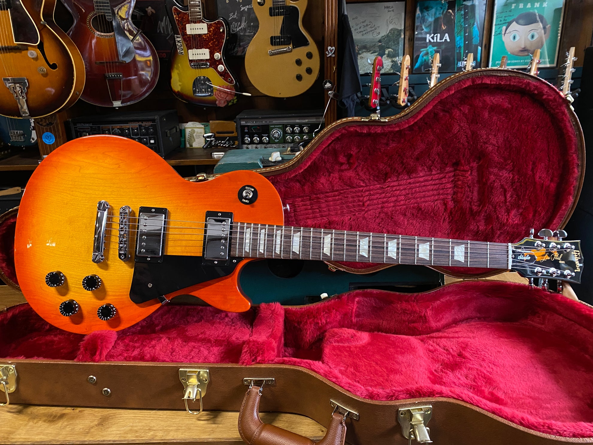 A9A8DAA0-0E3A-4280-9F1F-