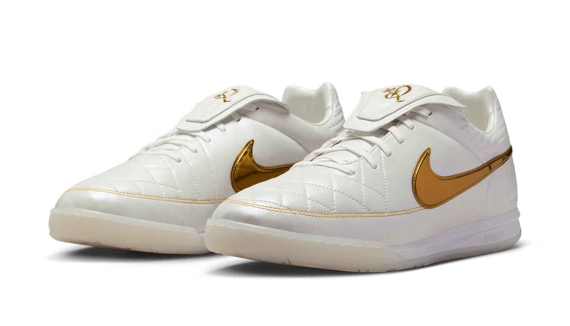 The Nike Tiempo Legend Ronaldinho “Touch Of Gold” Returns As A