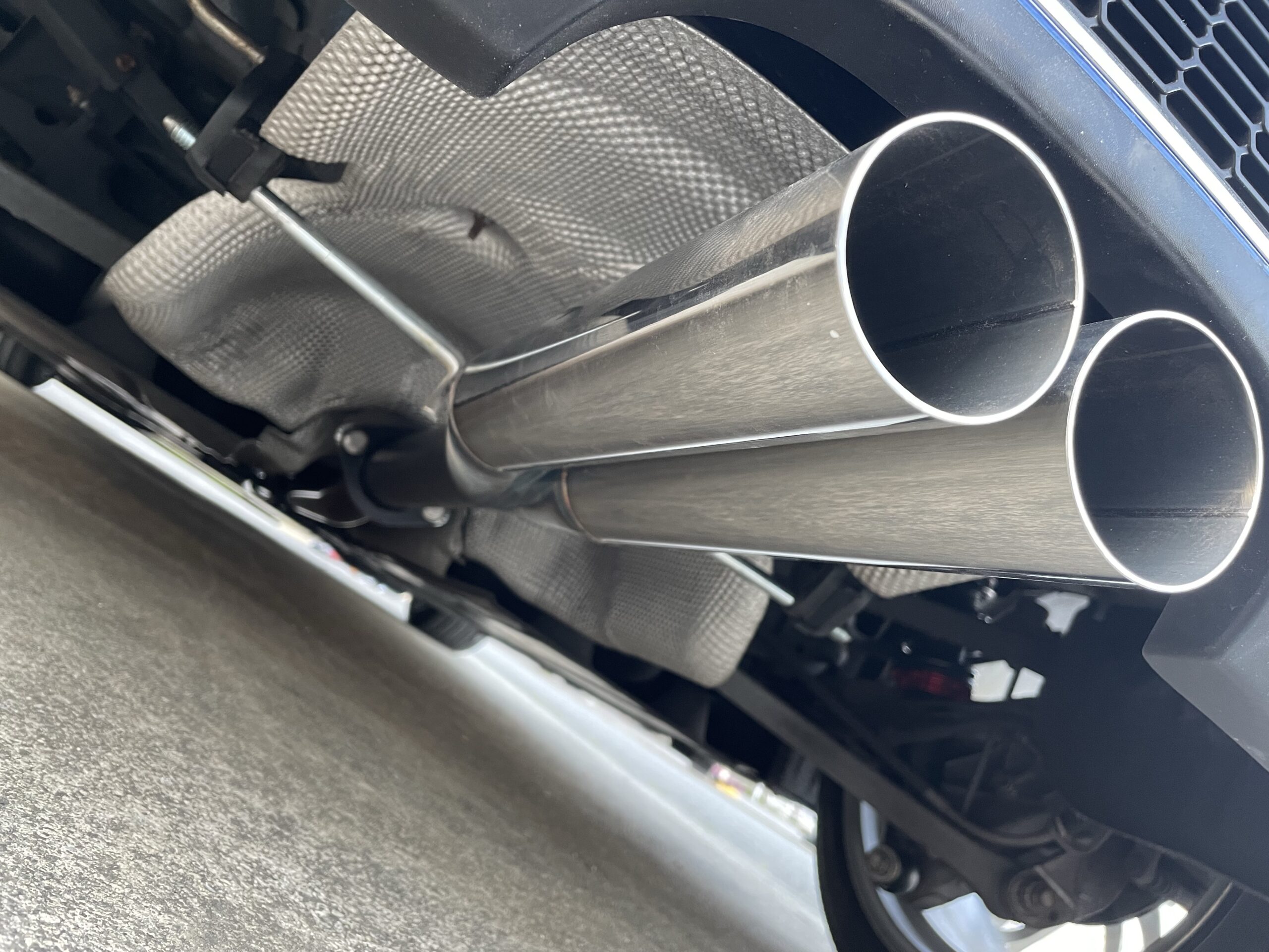 R56】純正マフラーの加工。リアピースのストレート化と簡単に純正戻し