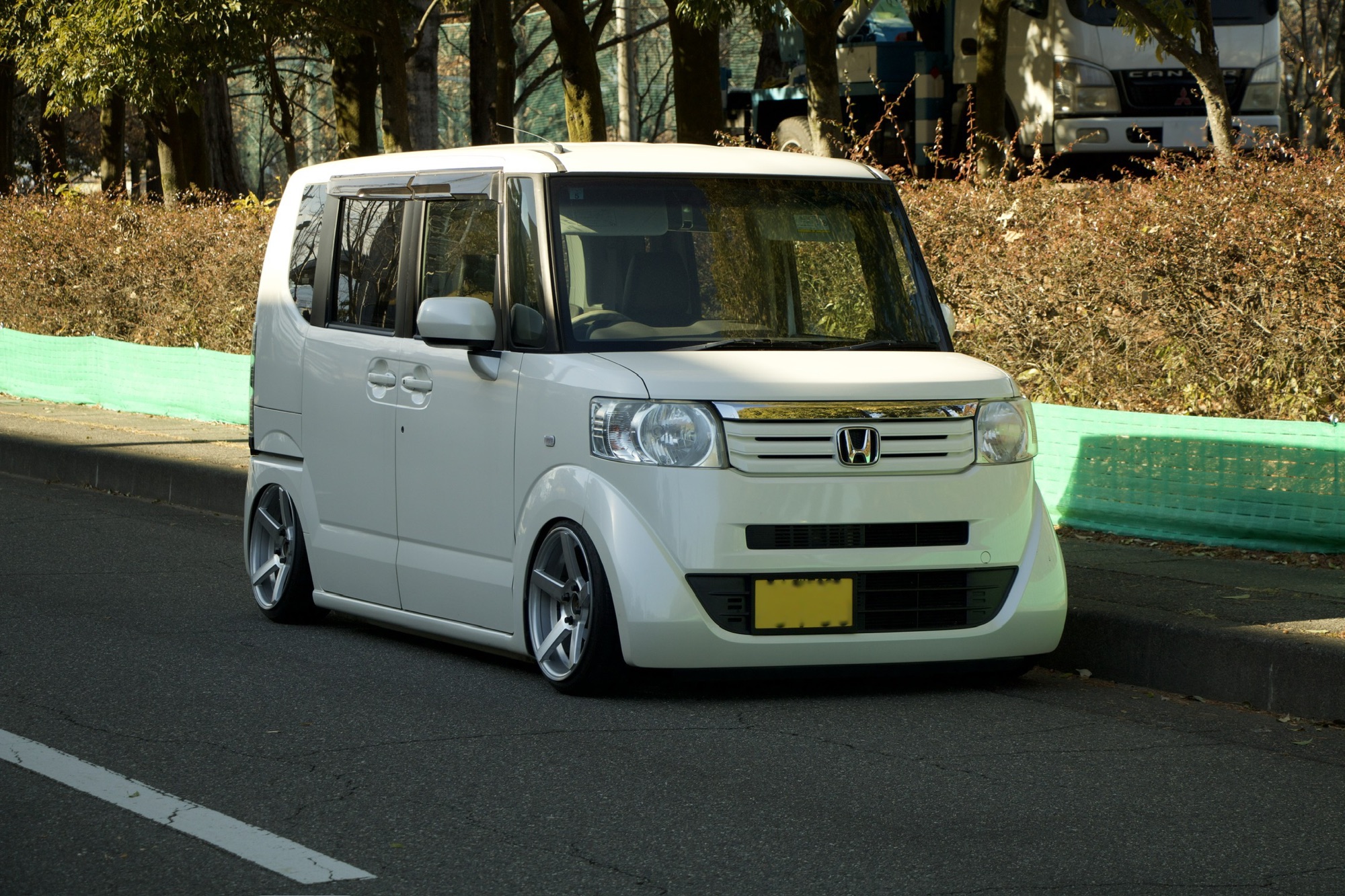 N-BOX（JF1）】車高短カスタム。カスタムじゃないベースグレードのN