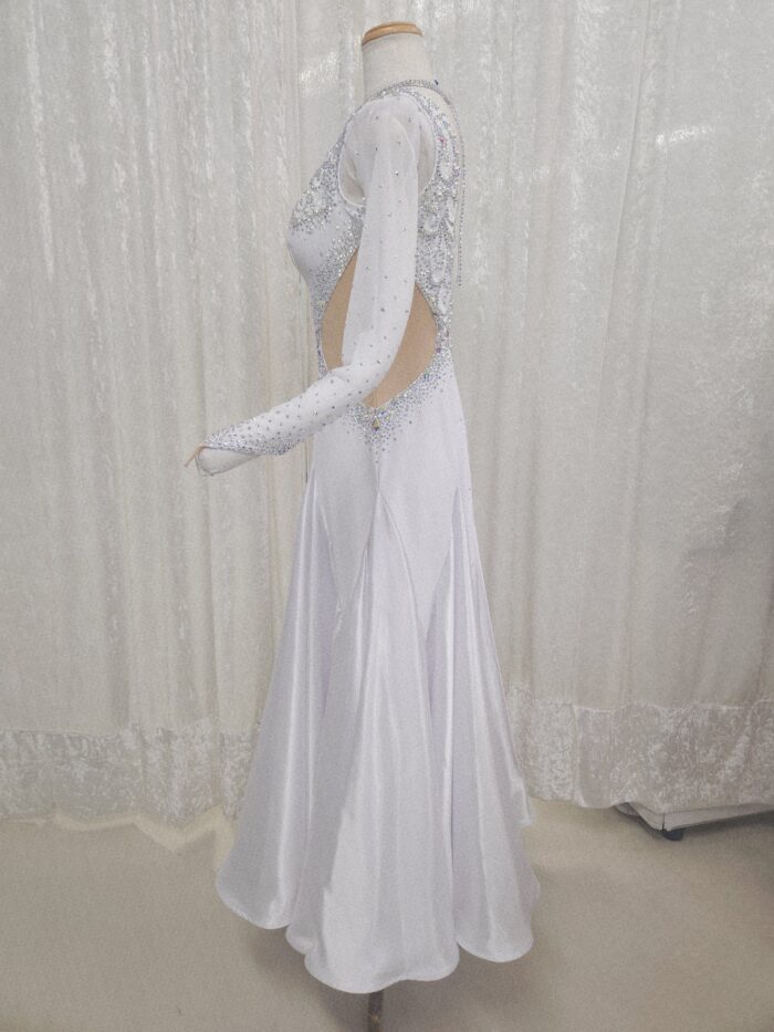 試着・レンタル・購入】社交ダンスドレス ホワイト Lサイズ アメリカン