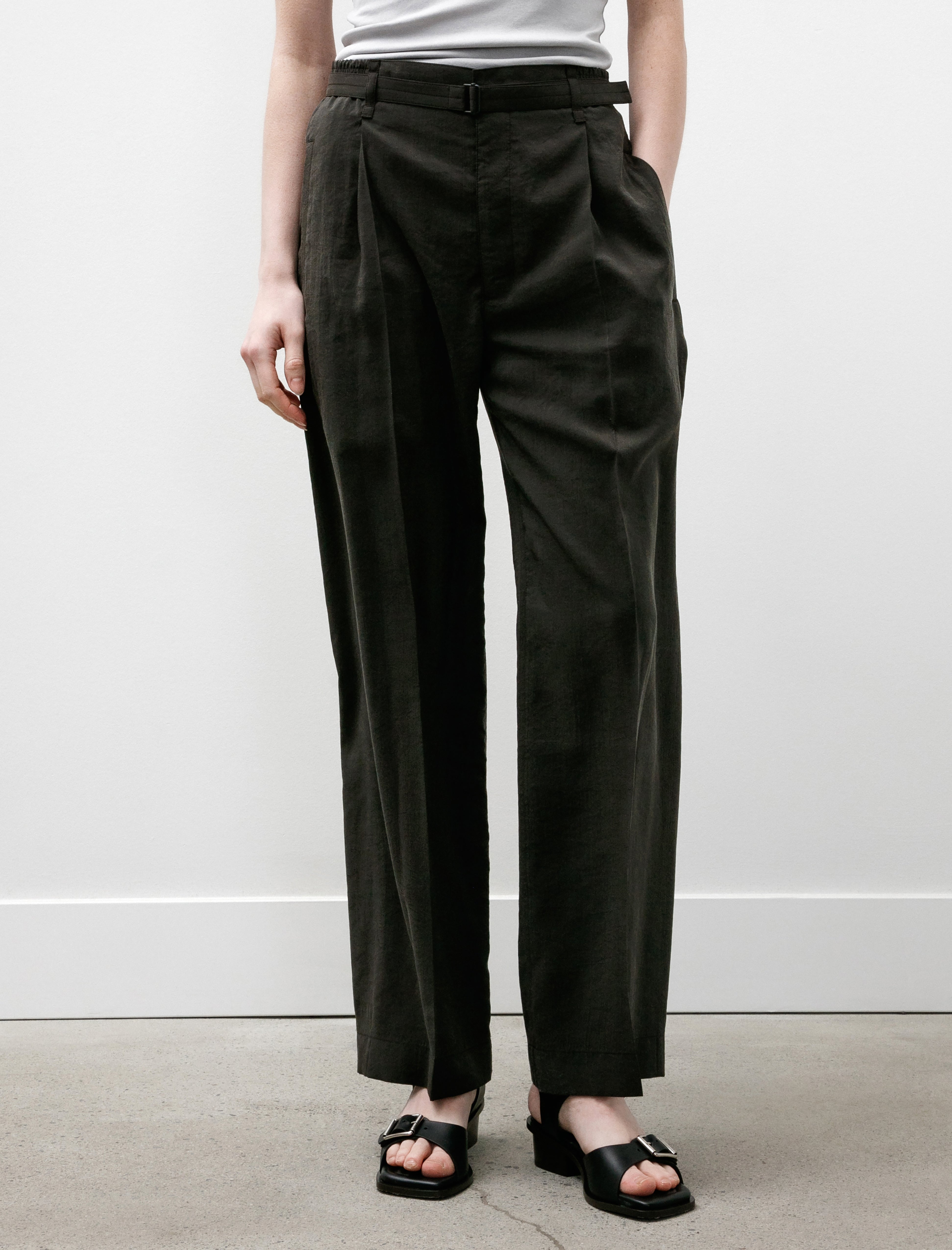Lemaire Belted Relaxed Pants Dark Espresso – Neighbour