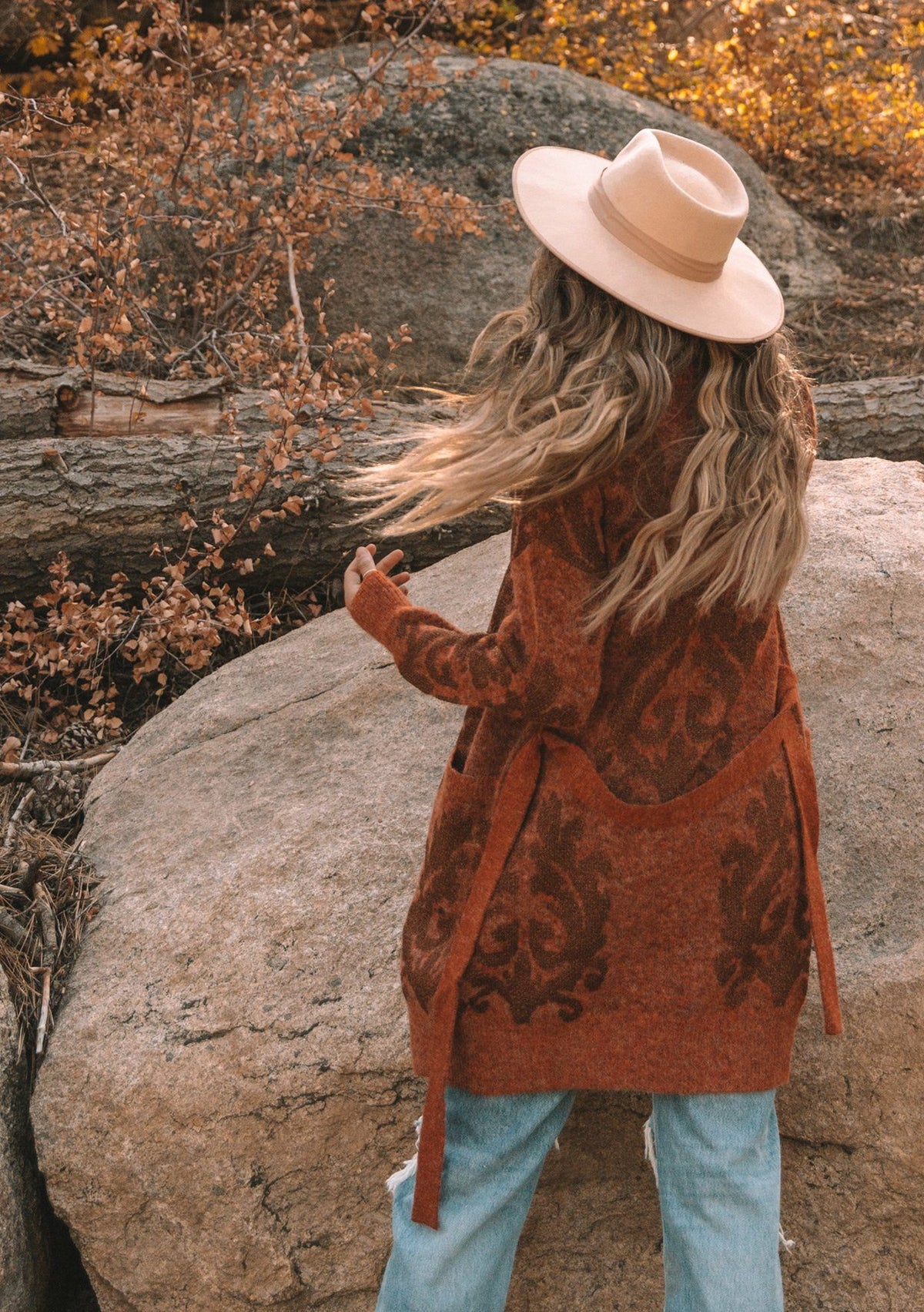 Metallic Jacquard Belted Cardigan | LOVESTITCH