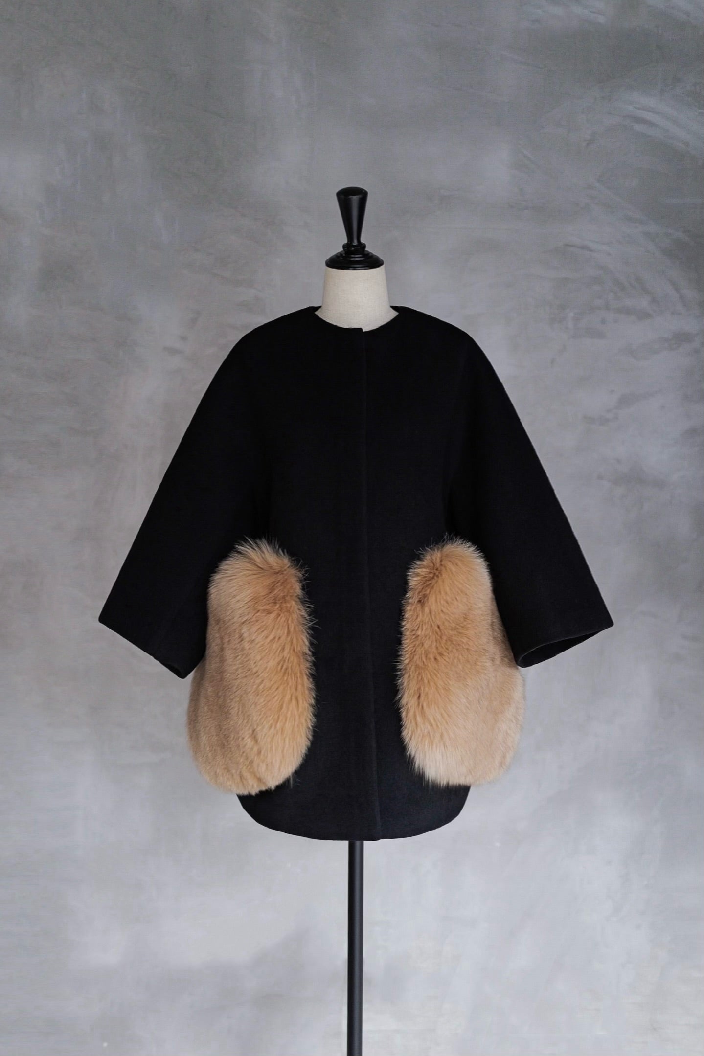 pocket fur cocoon coat – shéller / シェリエ