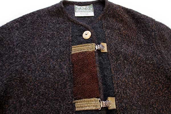 オーストリア製 Wesenjak 鹿角ボタン ノーカラー チロリアン ウール