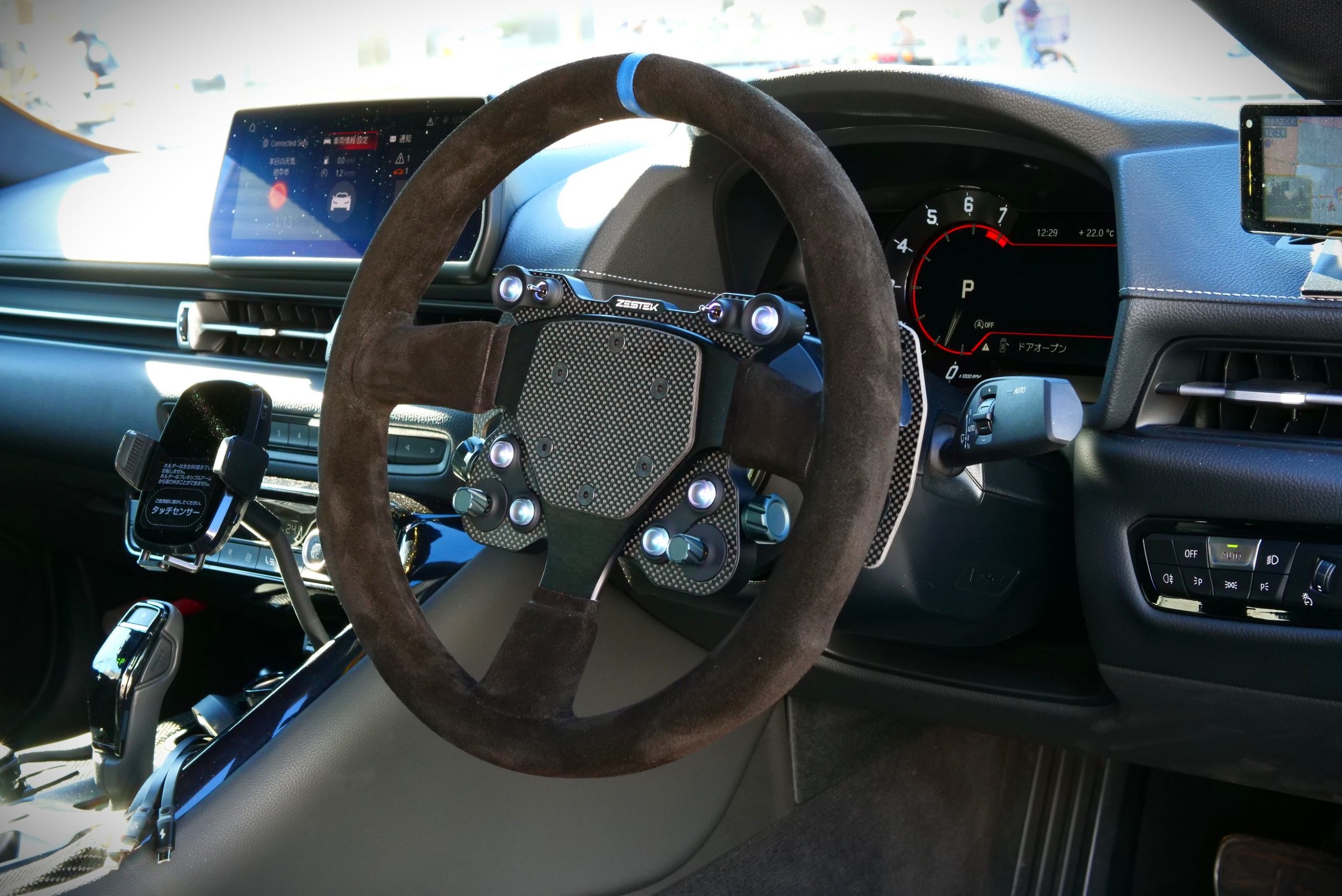 BMWやMINIにもOK！【ZESTEK Racing Steering HUB】をGR SUPRAにっ