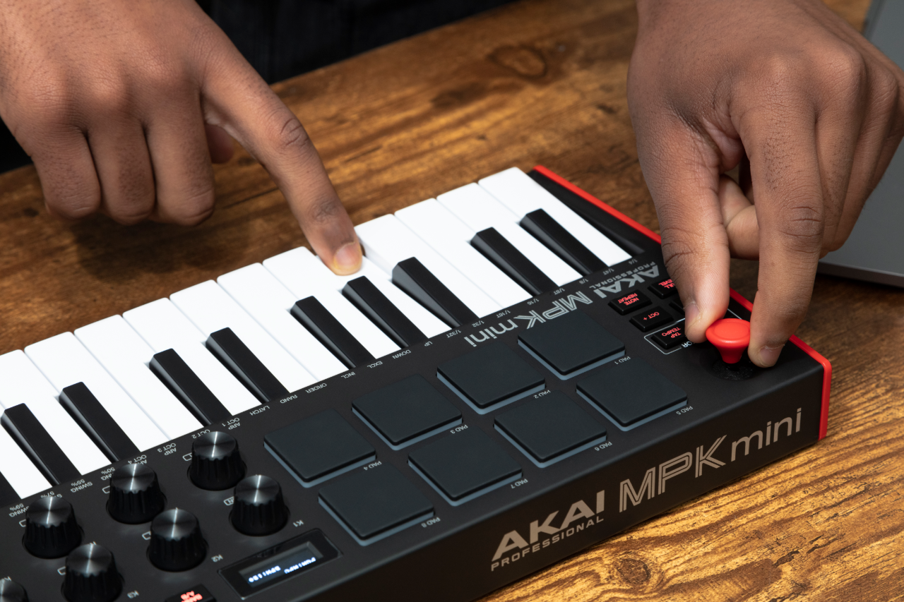 Akai MPK Mini MK3 Controller-keyboard