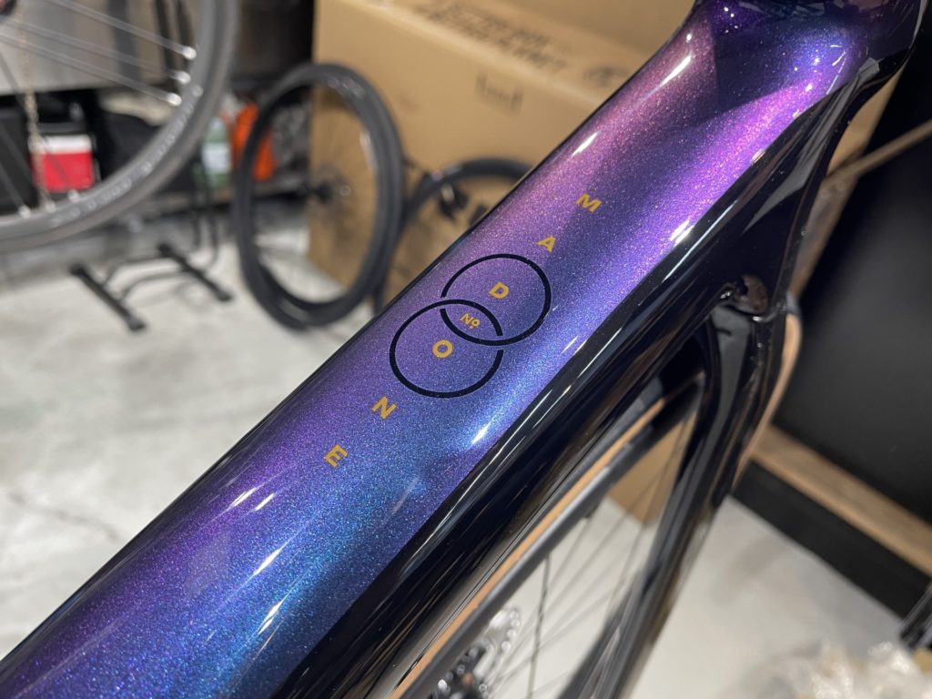 TREK 新型Madone SL 7 Gen 8の実写カラーを公開 | スターバイクス