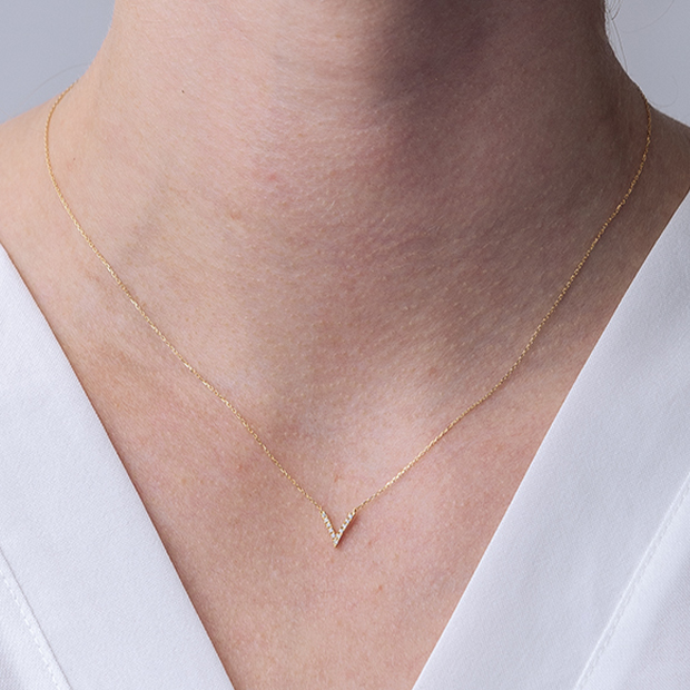 WISHBONE V NECKLACE(2ZN2470)K18 ネックレス｜スタージュエリー公式