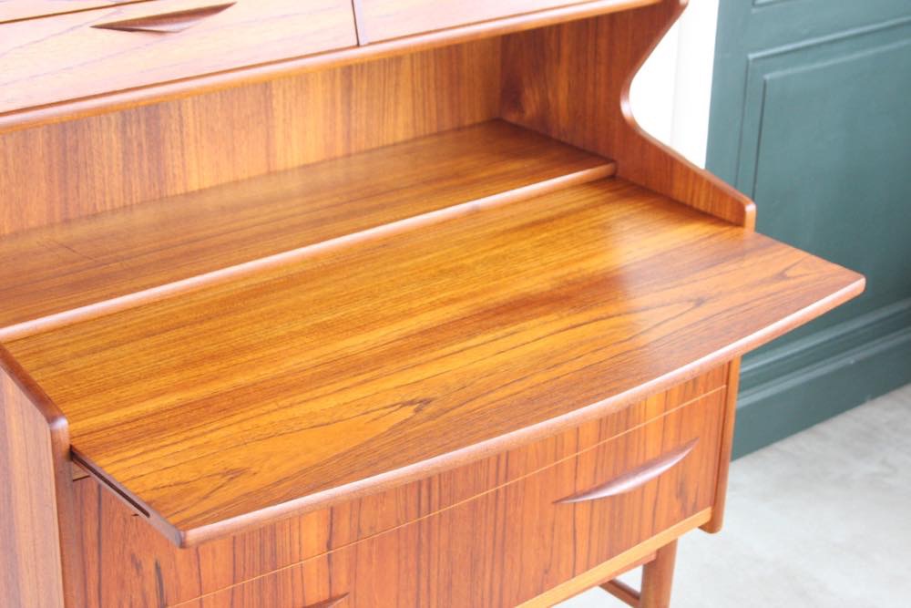 ビンテージ北欧家具/デンマーク製 チークライティングビューロー 2段