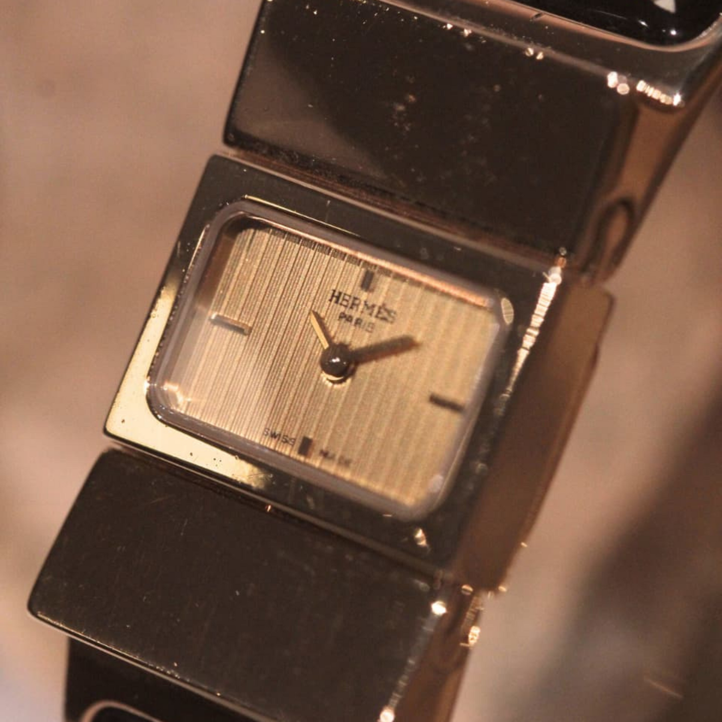 HERMES / エルメス / ロケ / バングルウォッチ / エマイユ 七宝焼き