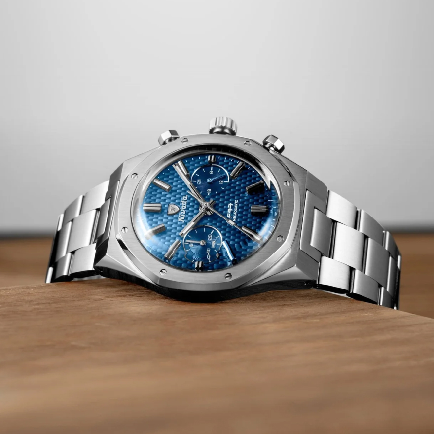 小ぶりな38mmで3モデル【SEIKOメカクォーツ搭載、復刻系“クロノグラフ