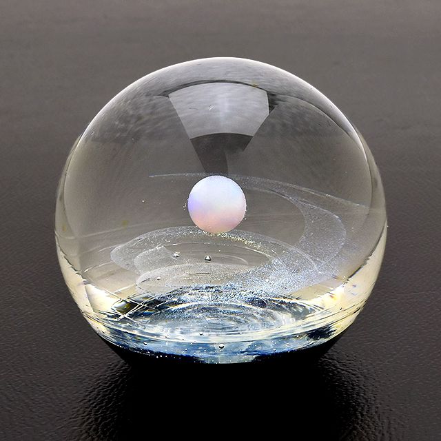 即日出荷OK】Pent〈ペント〉by GlassPlanet ペーパーウェイト 銀河の