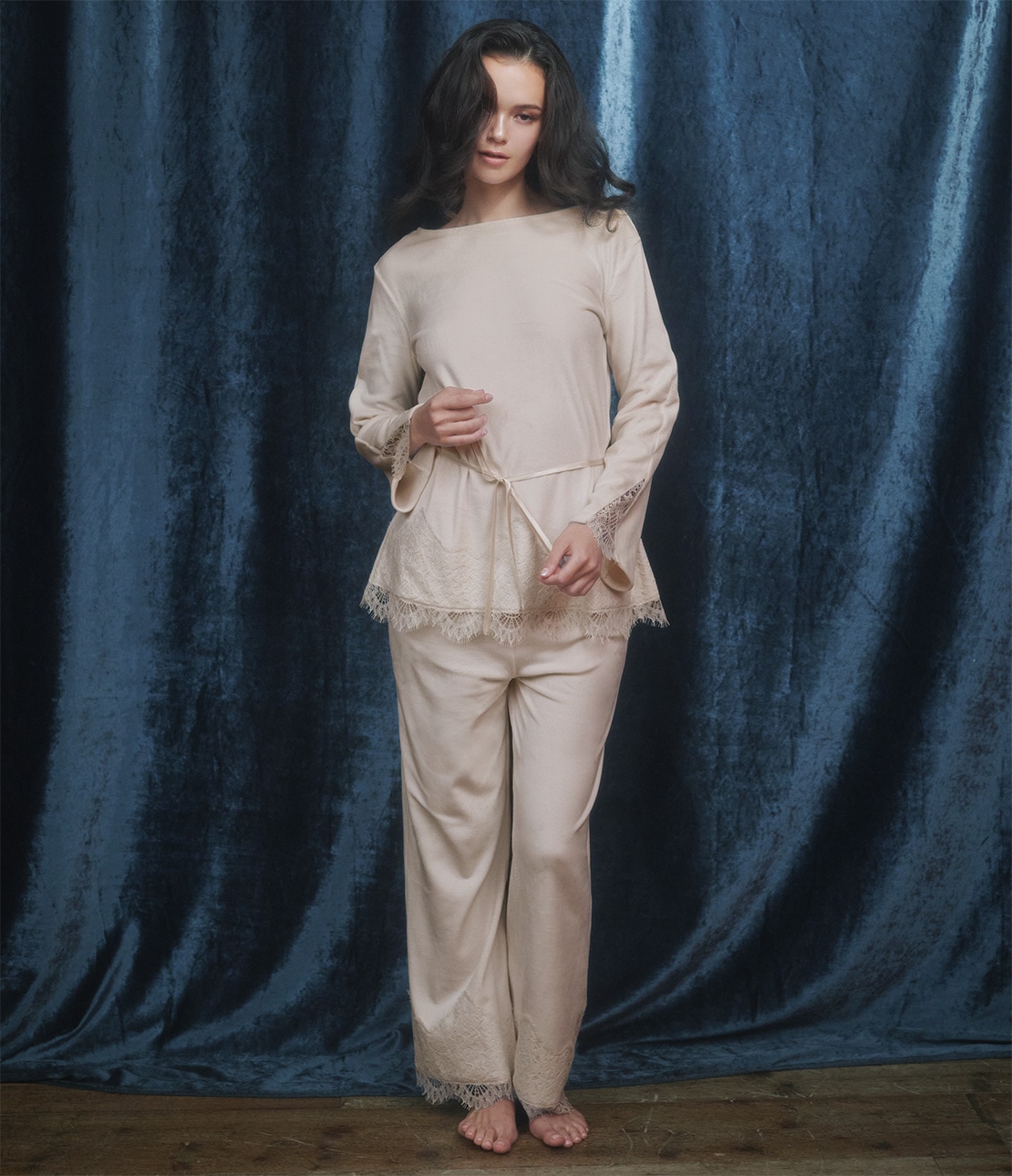 ベロアレースパジャマ(ワンサイズ アイボリー): SALON by PEACH JOHN