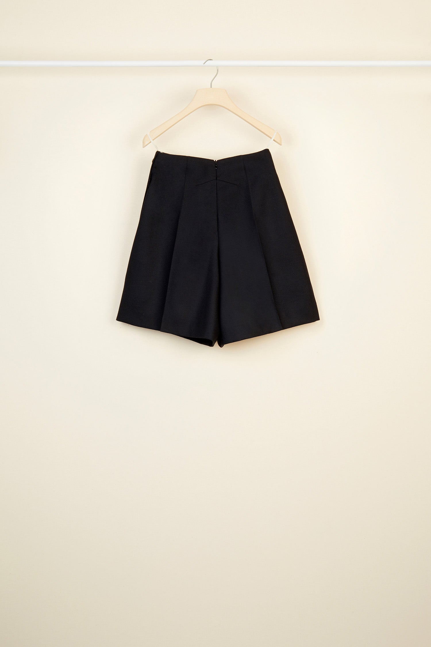 Patou | アイコニック ウール ショートパンツ