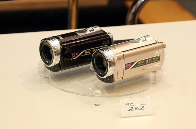 画像2 - JVC、ビデオカメラ“Everio”新モデル「GZ-E765」「GZ-E355