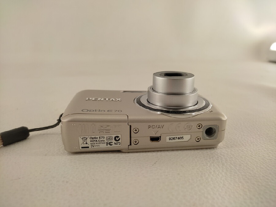 デジタルカメラ PENTAX Optio E70 をお買取入荷しました。｜2024年01月