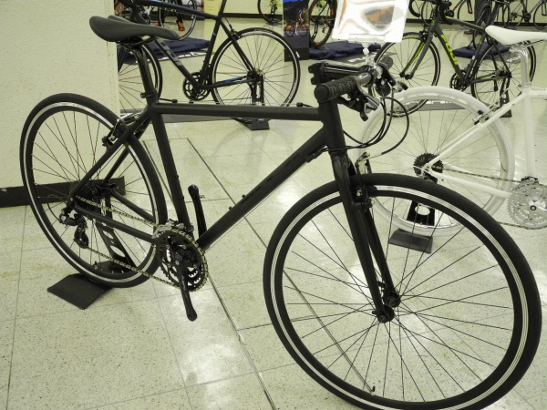 即乘】送料無料FUJI クロスバイク PALETTE 超軽量11.8キロ24速 即乘