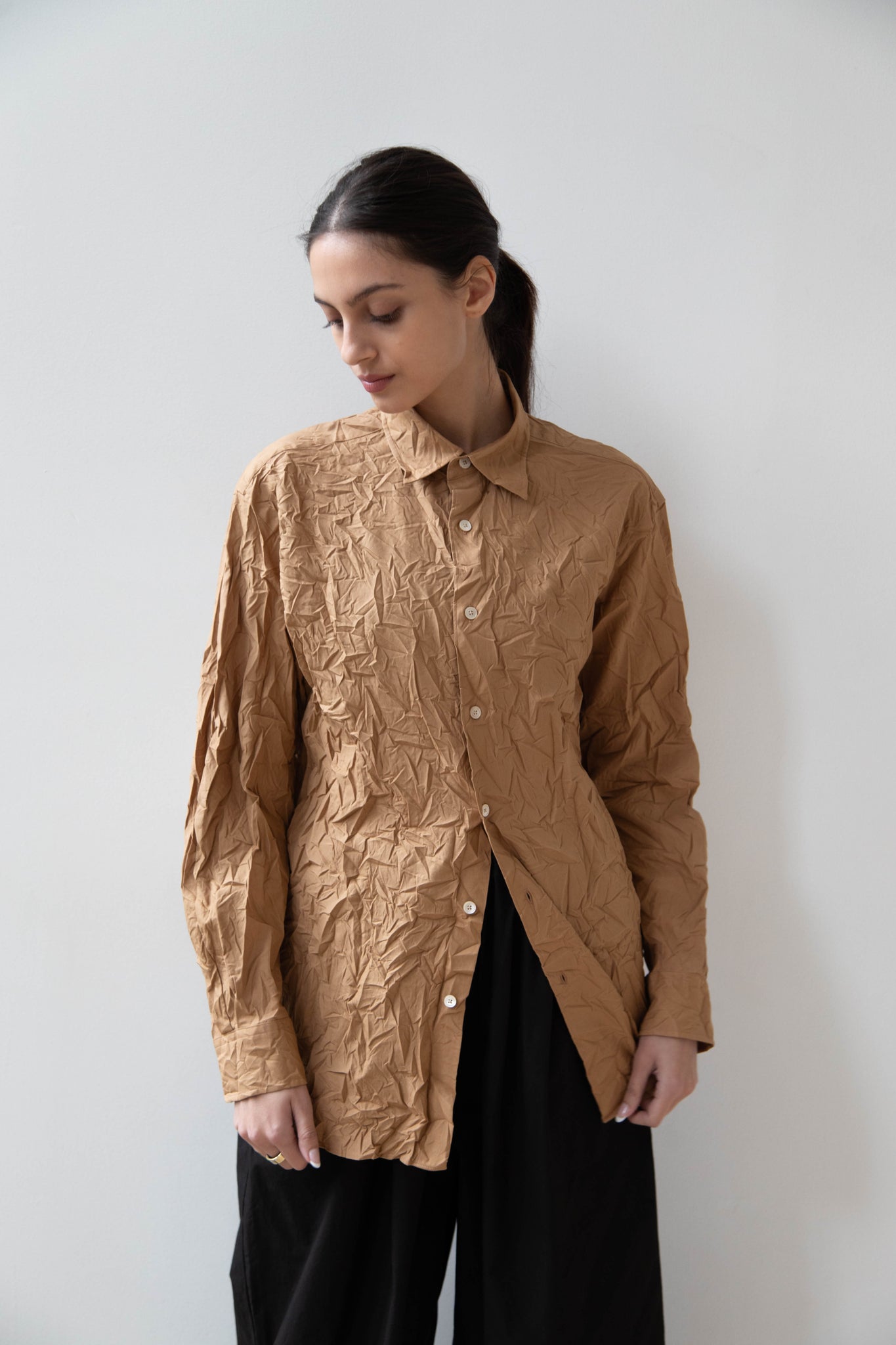 rennes — Auralee | Wrinkled Washed Finx Shirt in Brown