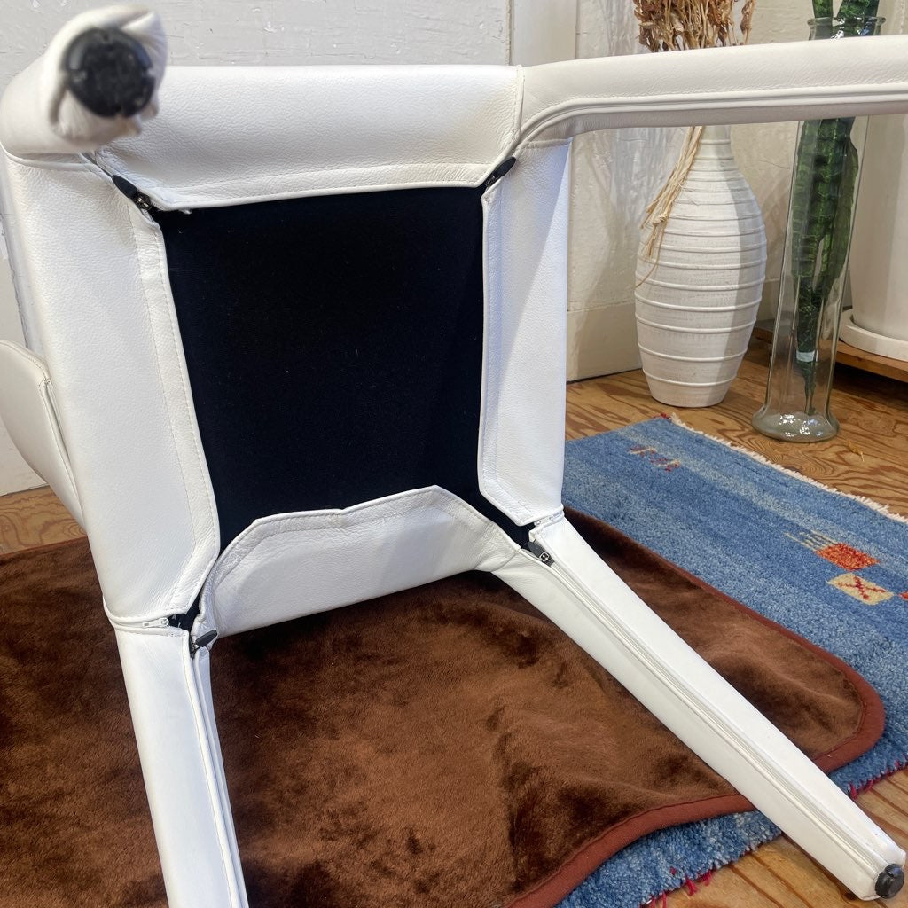 カッシーナ / Cassina 367 HOLA オラ アームチェア 革 白 ホワイト