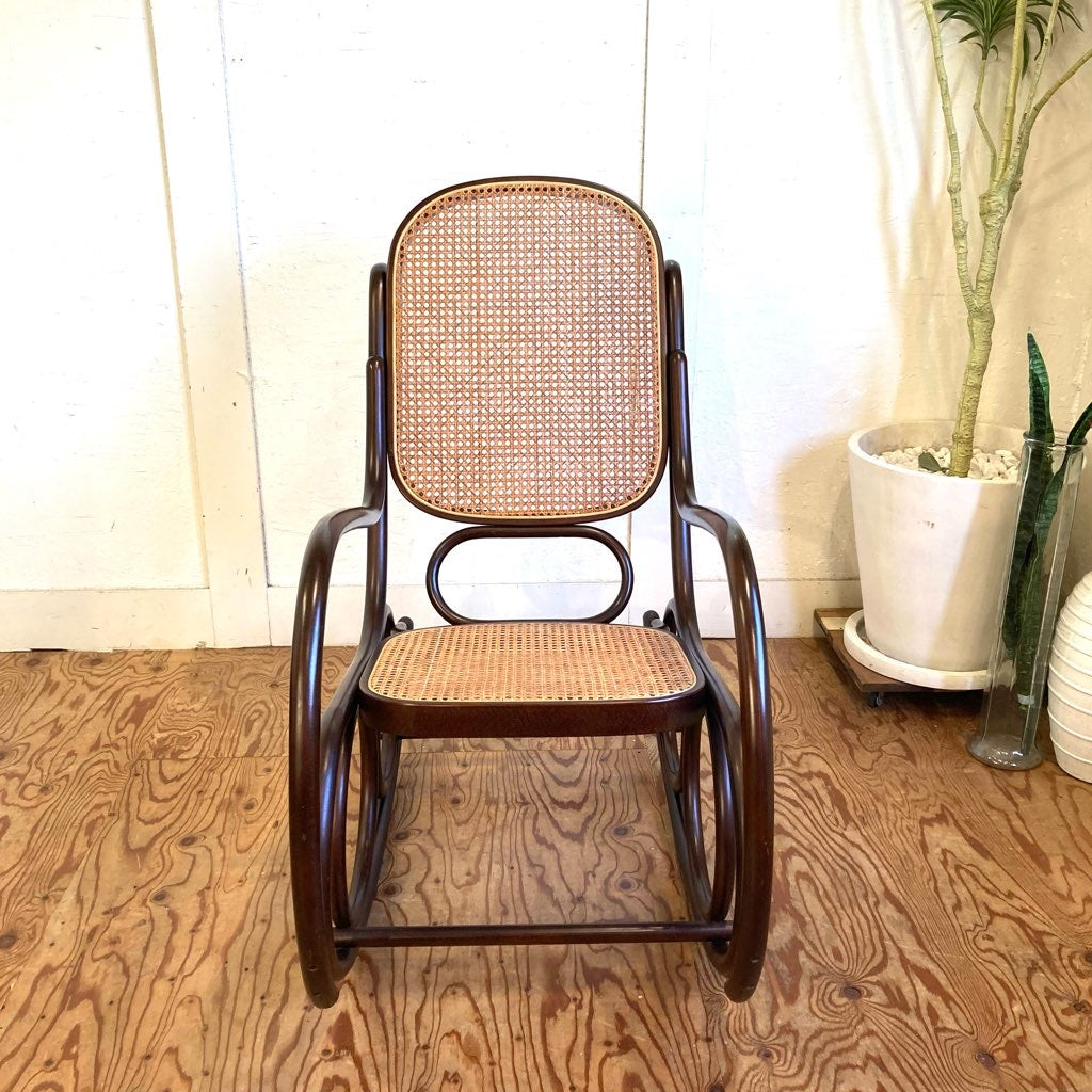 秋田木工 曲木のロッキングチェア 5-RU 籐編み 中古 ゆらゆら ゆったり