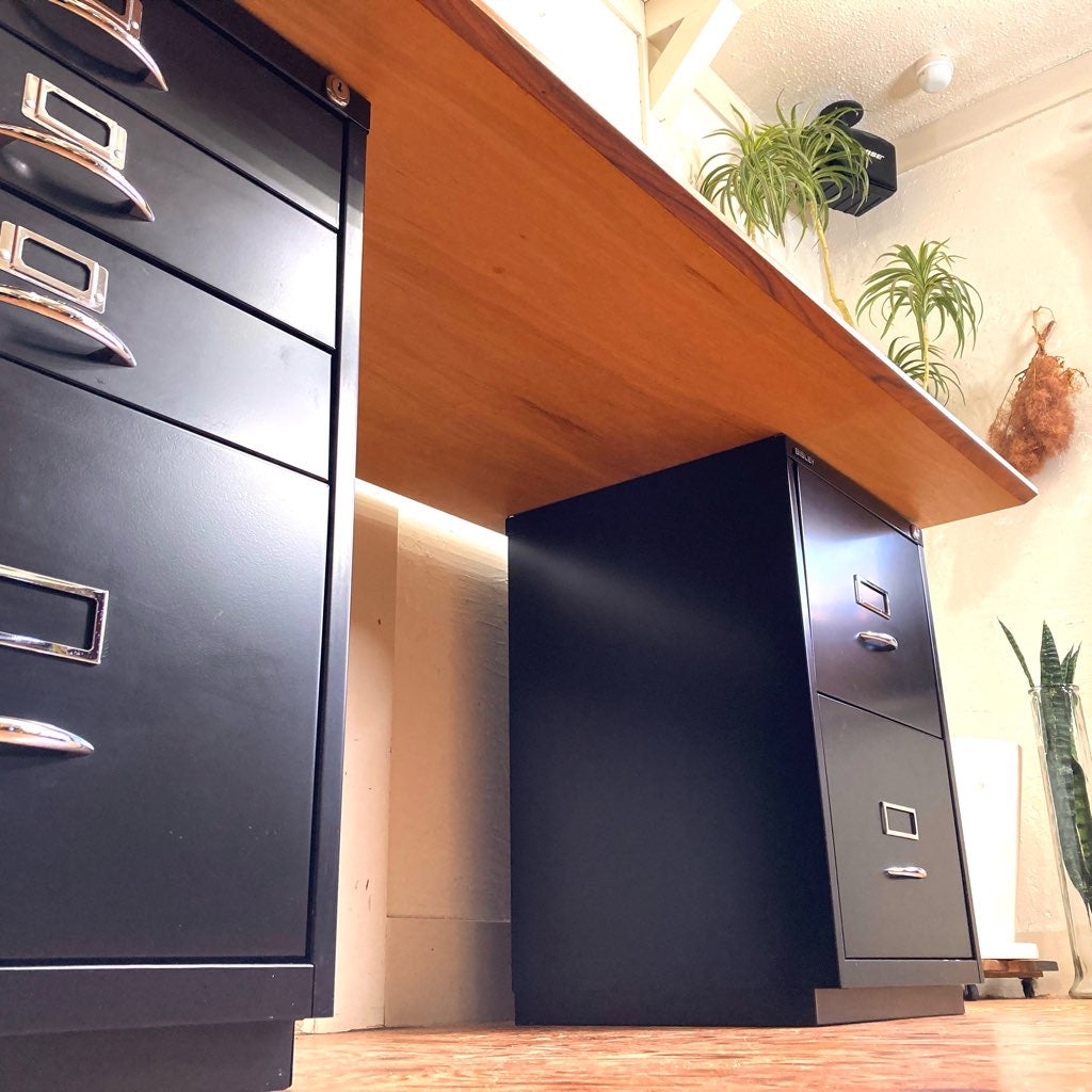 ビスレー / BISLEY 両袖デスク キャビネット 4段 2段 ブラック 木天板