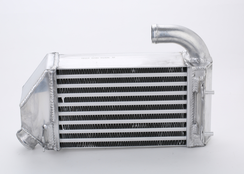 楽天市場】スズキ ジムニー 1-3型 大容量 インタークーラー 98.10