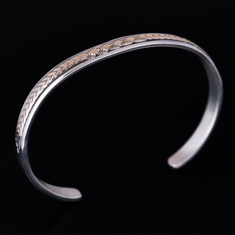 RIVER MAIL企画】ナバホ族 Bruce Morgan 1/4” 14K 4ダイヤ+アロー バングル