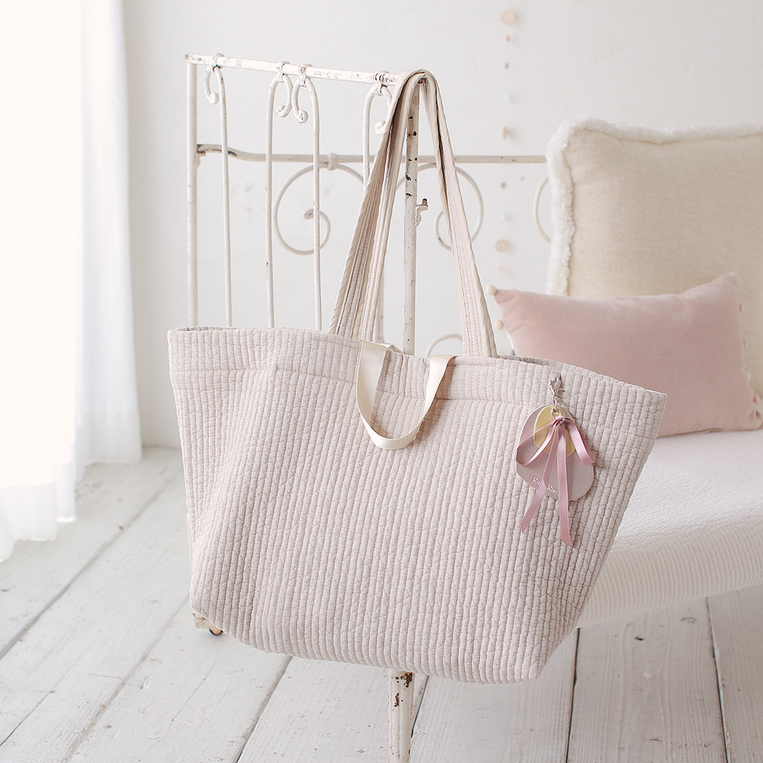 ヌビバック Lサイズ ライトベージュ（ハートチャーム） | マザーズ