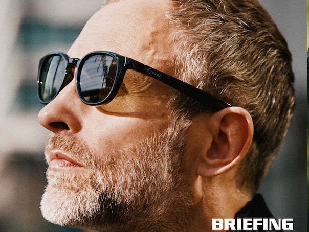 即完売した“コラボサングラス”が発売！BRIEFING GOLF × Eyevolの超注目