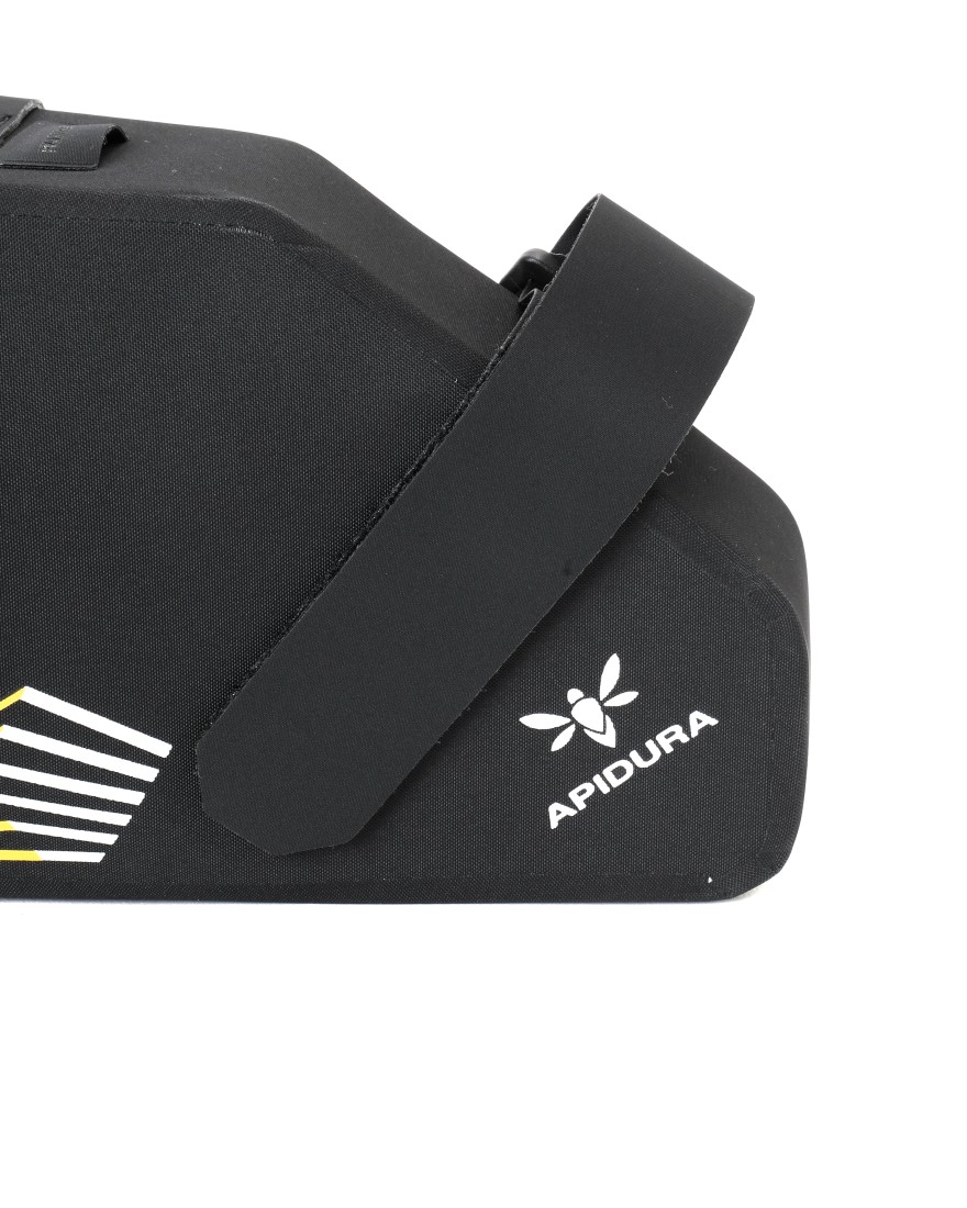サドルバッグ【RACING SADDLE PACK 5L】｜APIDURA（アピデュラ