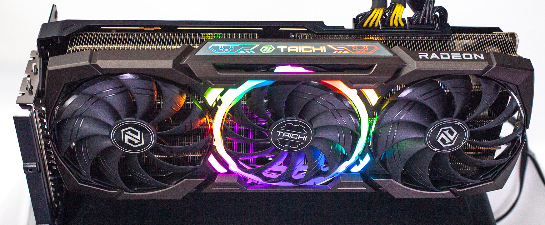ASRock Radeon RX 7900 XTX Taichi Review - Pictures & Teardown
