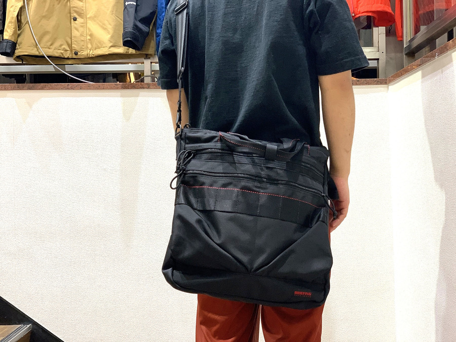 BRIEFING/ブリーフィング】より2Wayヘルメットバッグ NEO STEALTH M