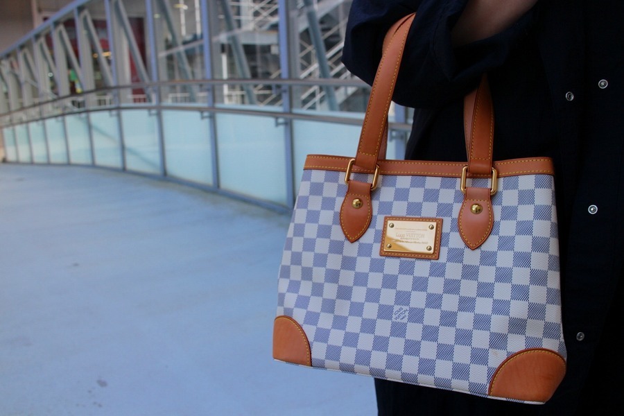 LOUIS VUITTON /ルイ ヴィトン】ダミエ・アズールのハムステッド入荷