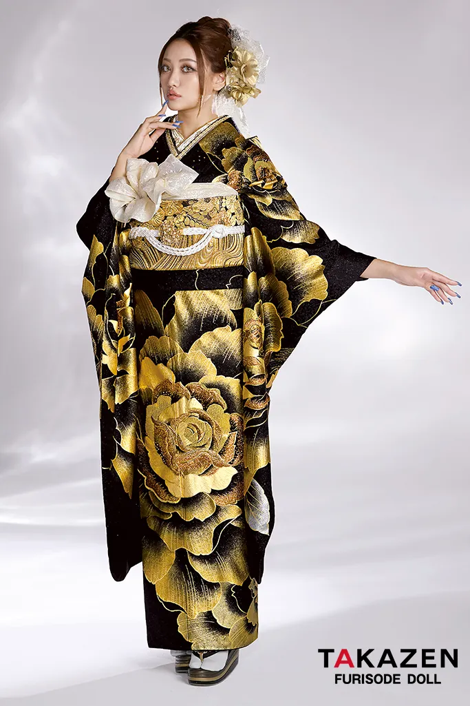 黒金振袖✨✨かっこいいキラキラの振袖で成人式は1番目立とう💓｜成人